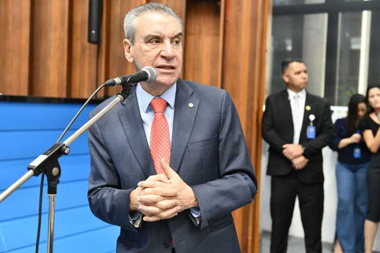 1&ordm; secretário da Assembleia Legislativa, o deputado estadual Paulo Corrêa