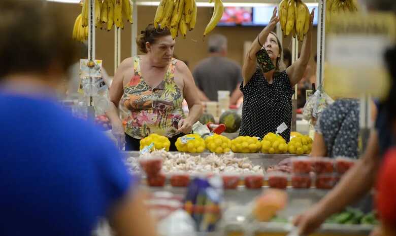 Alimentos e remédios puxaram alta de preços