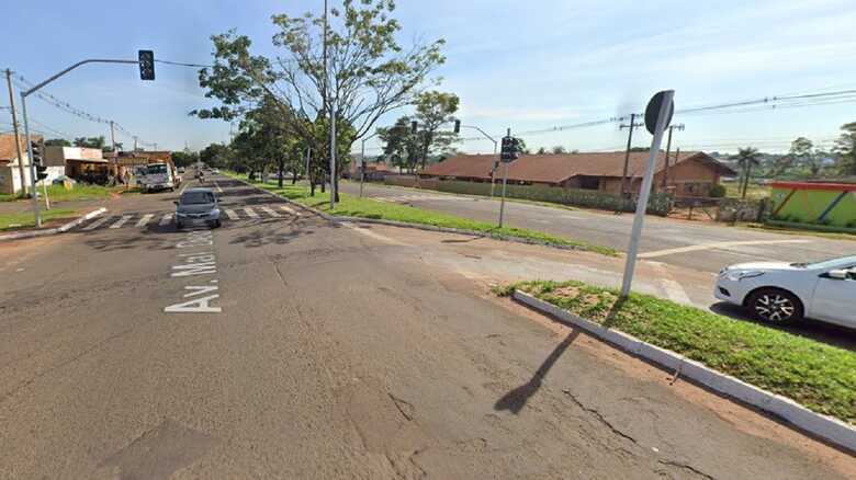 Acidente aconteceu na Avenida Gunter Hans