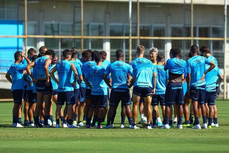 Grêmio encontra local para treinar