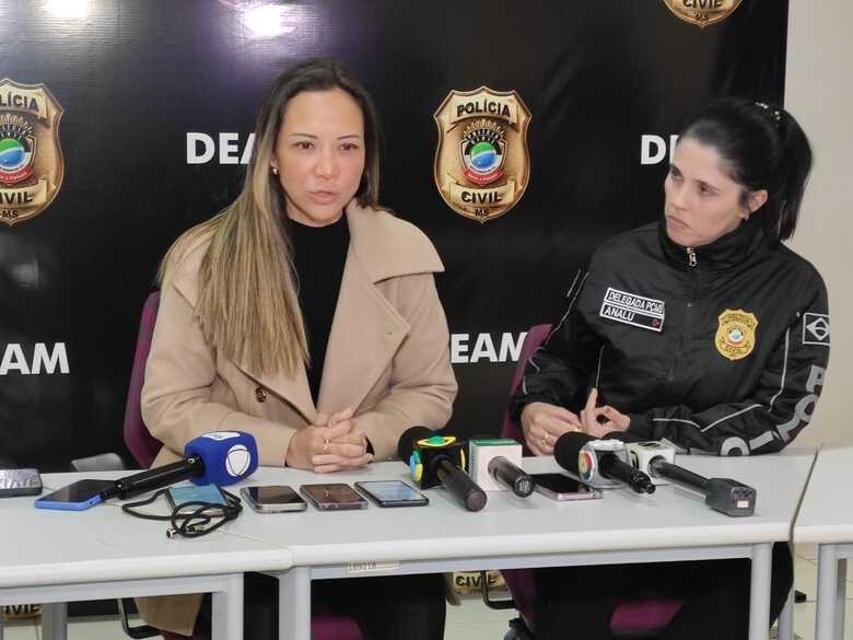 Delegadas Elaine Benicasa e Analu Lacerda deram detalhes sobre o crime de Amalha Mariano