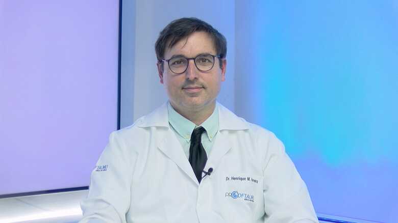 Dr. Henrique Marini Ferreira, oftalmologista