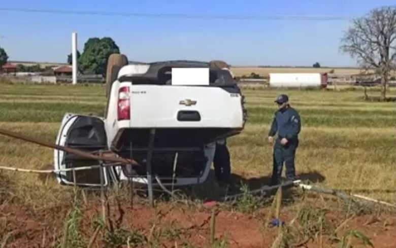 O motorista e o passageiro não tiveram ferimentos pelo corpo