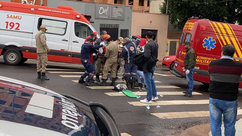 Motociclista precisou ser intubado ainda no local