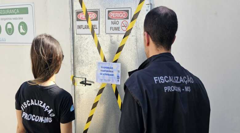 Posto foi fechado após ação fiscalizatória