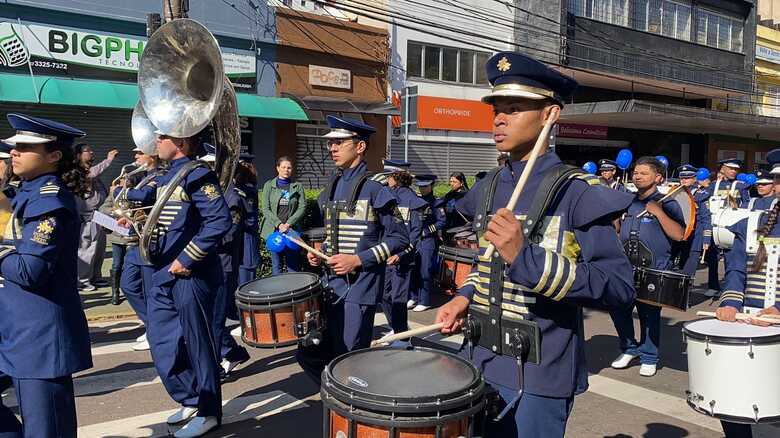 Desfile cívico em Campo Grande