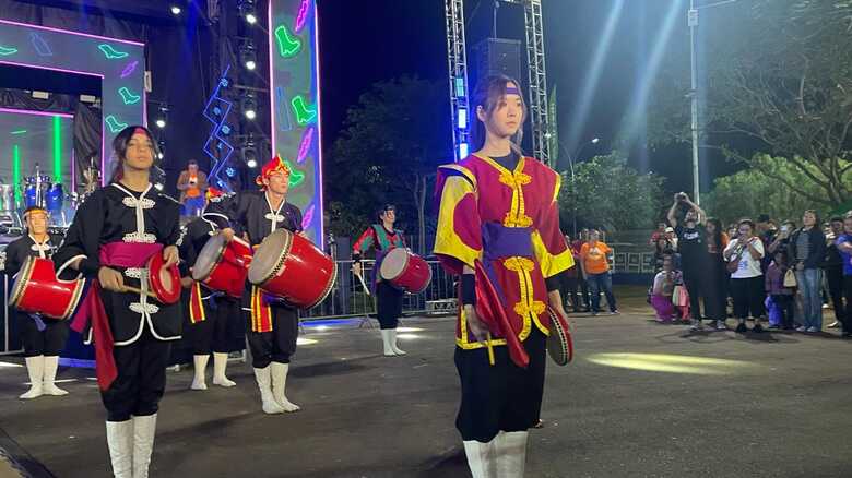 Com a presença de descendentes e entusiastas da cultura nipônica, o festival busca fortalecer os laços entre Brasil e Japão