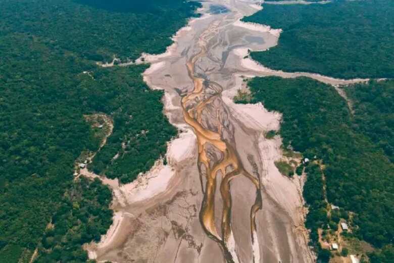 Seca na Amazônia