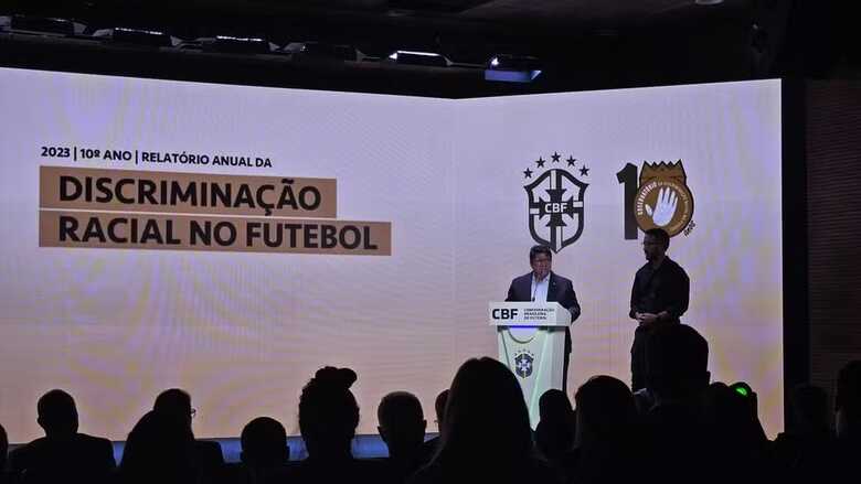 Evento de apresentação do 10&ordm; relatório anual da discriminação racial no futebol