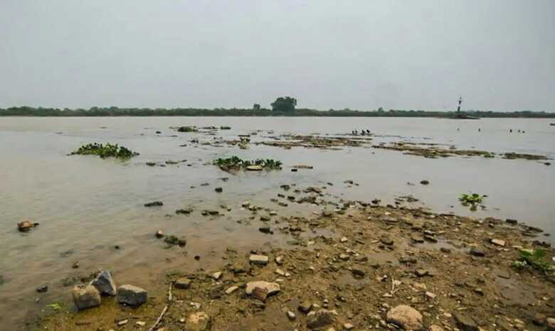 Seca severa tem prejudicado o rio Paraguai