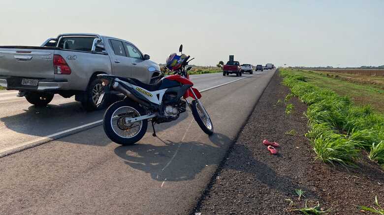 Motocicleta que ela conduzia no momento do acidente