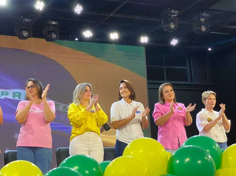 'Movimento Mulheres Conservadoras do Brasil' em Campo Grande