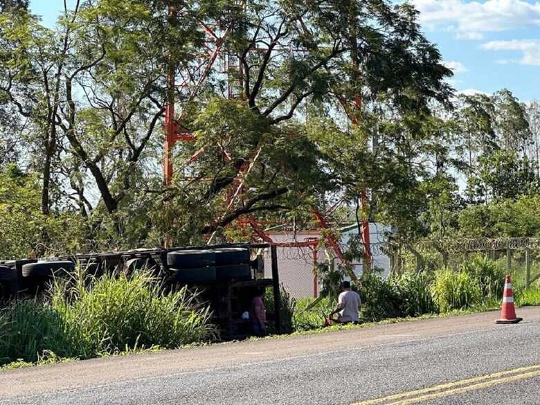 O condutor precisou ser socorrido