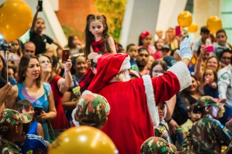 Programação da chegada do Noel começa às 15h no Bosque