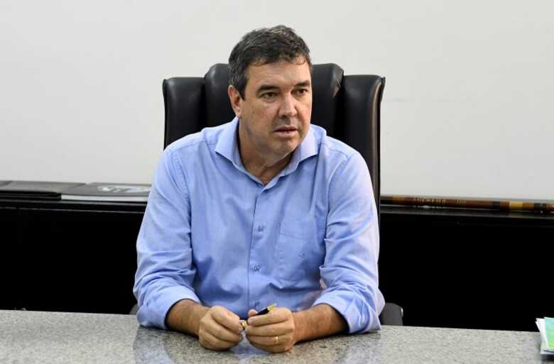 Governador Eduardo Riedel