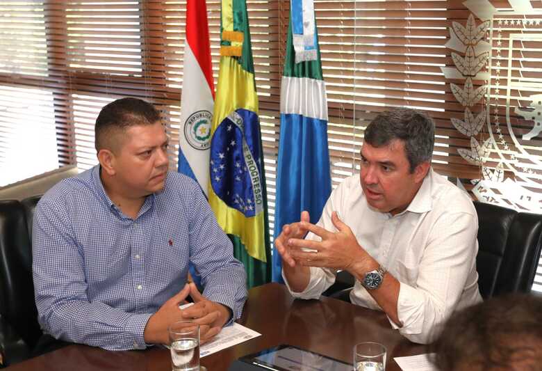 Governador Juan Silvino e Eduardo Riedel