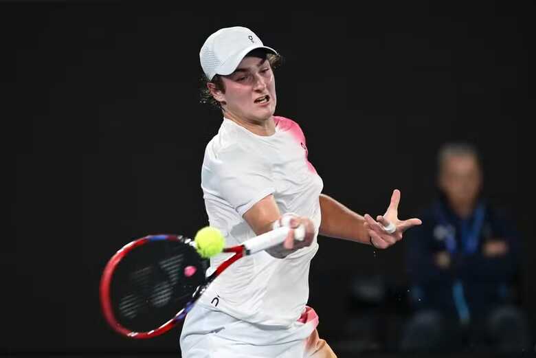 João Fonseca teve um forehand potente na estreia do Australian Open 