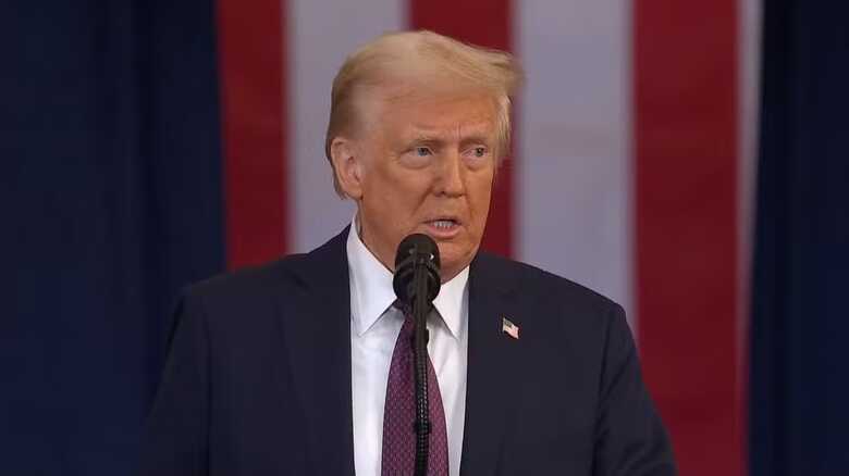 Donald Trump em seu primeiro discurso como presidente