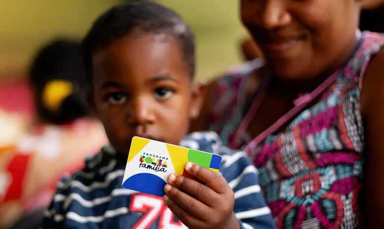 Bolsa Família começa a ser pago neste mês de fevereiro