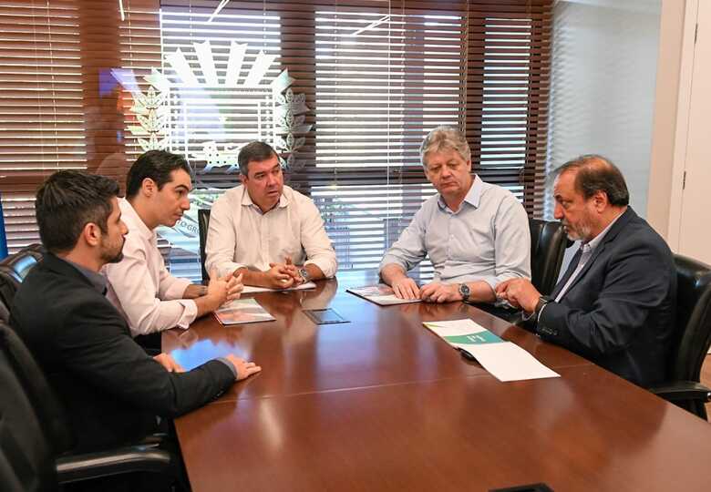 Riedel e Paulo Roberto dos Santos conversaram sobre investimentos no Estado