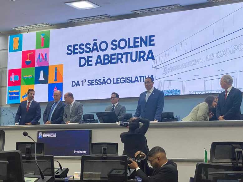 A abertura aconteceu na manhã desta segunda