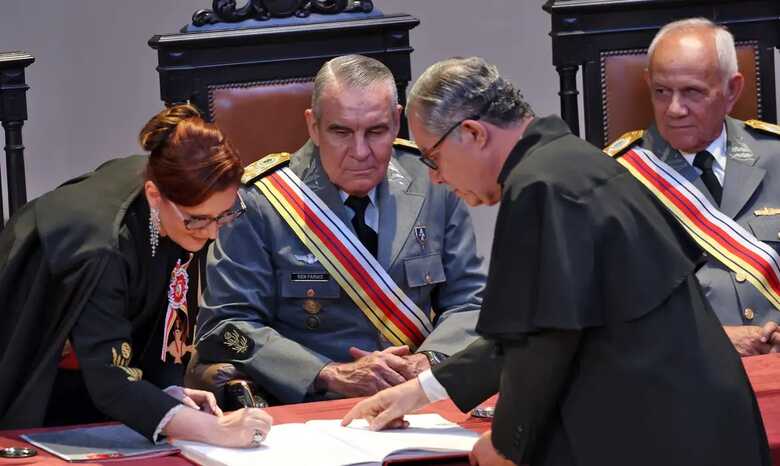 Ministra tomou posse