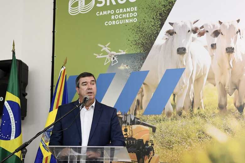 Governador Eduardo Riedel