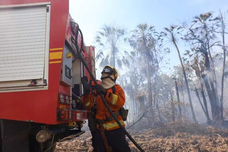 Militares do Corpo de Bombeiros já estão sendo preparados para possíveis incêndios florestais