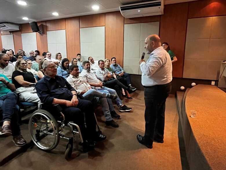 Profissionais da saúde e alunos participam de "Semana de Inovação em Saúde"