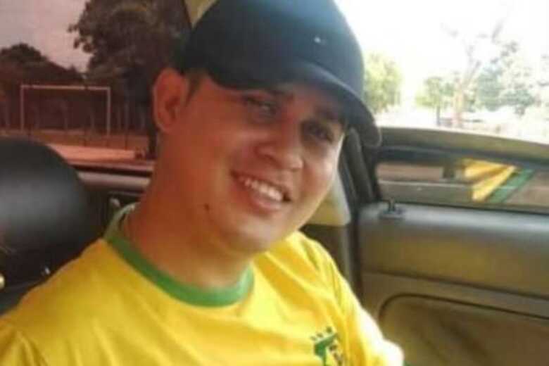 Lucas foi morto com vários disparos na conveniência - 