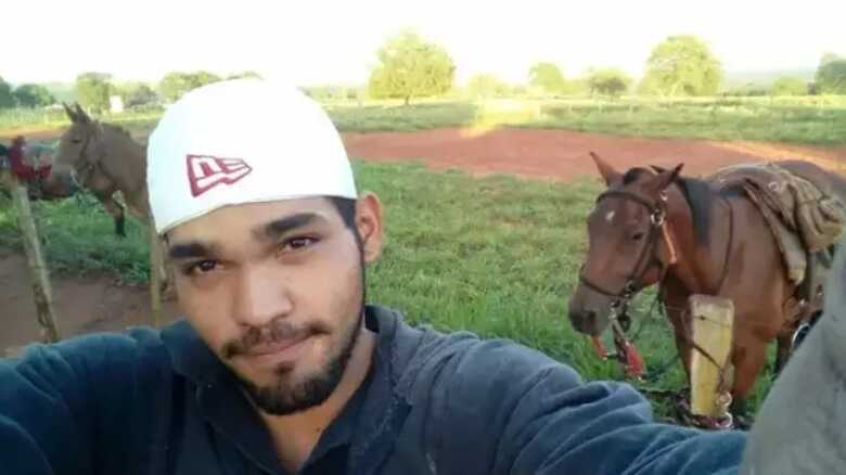 Renner dos Santos de Aquino foi assassinado aos 26 anos - 