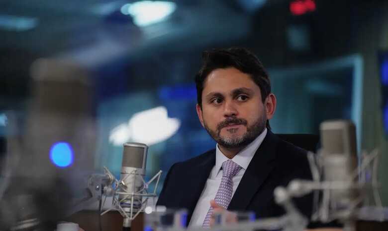 Juscelino é acusado de desvio de emendas