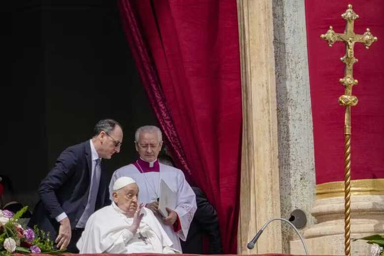 Missa de Páscoa do Vaticano neste domingo (20)