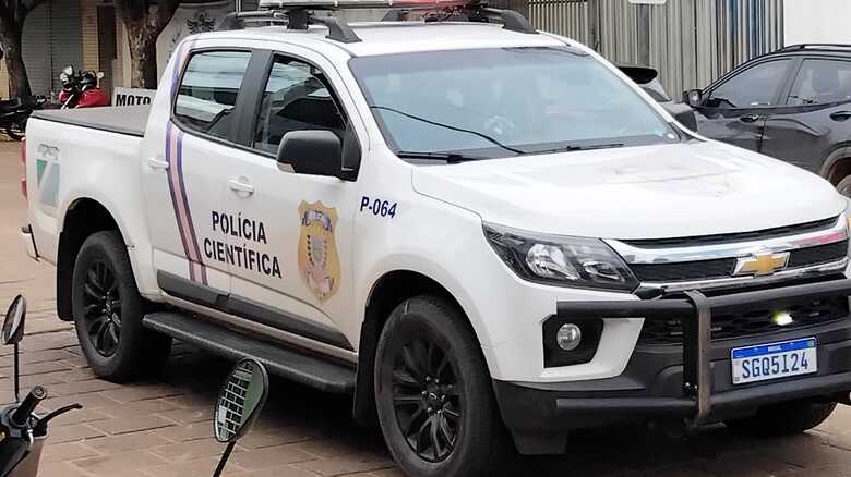 Perícia esteve no local