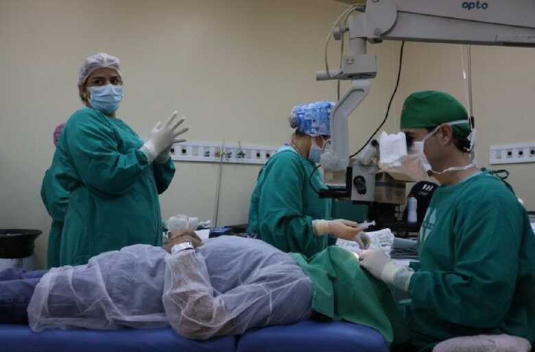 Cirurgia sendo realizada em Fátima do Sul