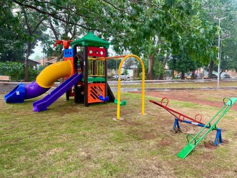 Novos parquinhos serão instalados em Campo Grande