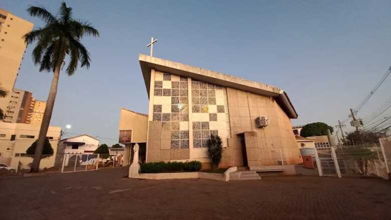Catedral Nossa Senhora da Abadia e Santo Antônio de Pádua