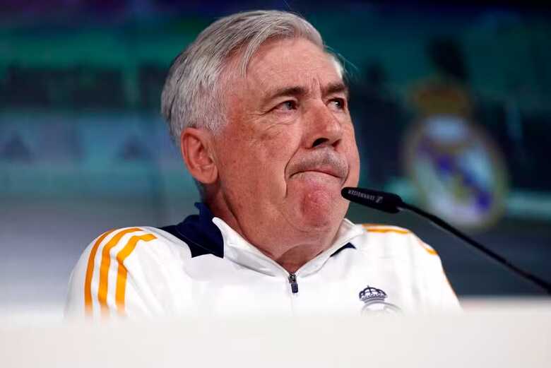 Carlo Ancelotti em entrevista coletiva no Real Madrid