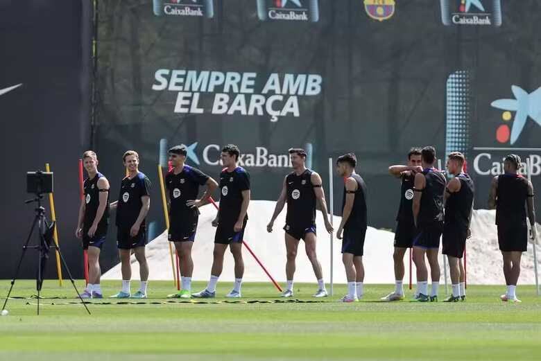 Barcelona se prepara para confronto decisivo pelo Campeonato Espanhol