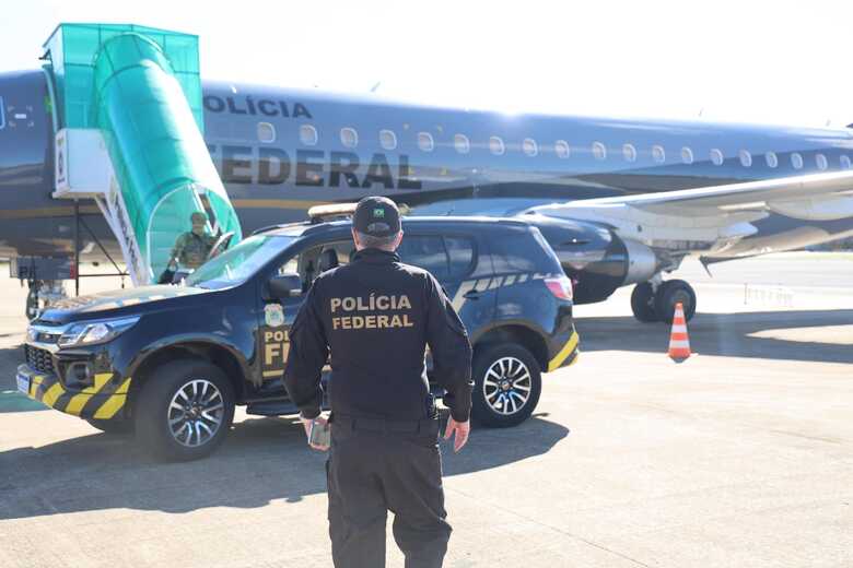 Polícia Federal fez a escolta