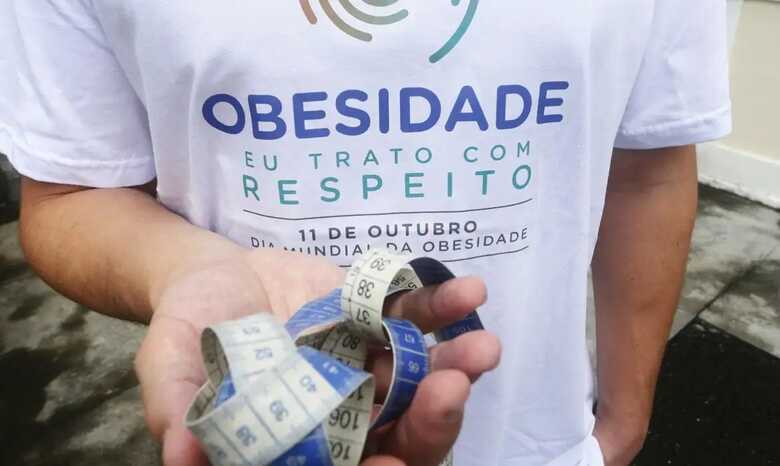Pacientes entre 16 e 18 anos passam a seguir os mesmos critérios dos adultos