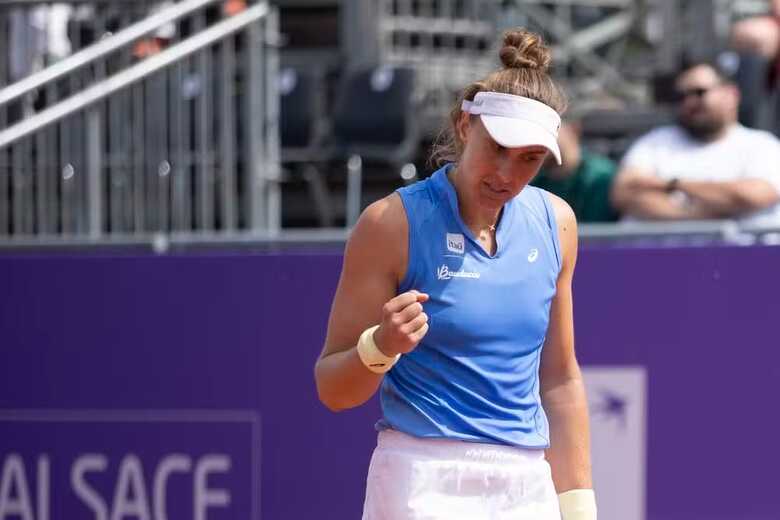 Bia Hadda comemora ponto no WTA 500 de Estrasburgo 