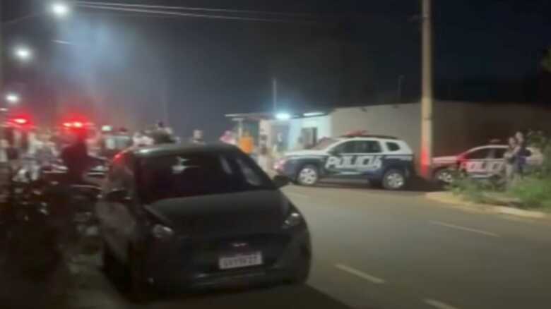 Movimentação policial é grande no local