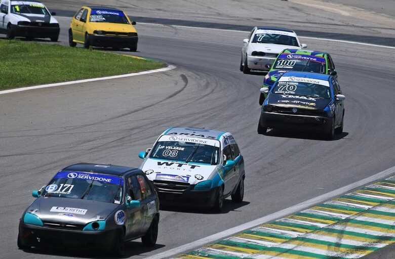 Campo Grande sedia etapa de Campeonato Interestadual de carros antigos e de turismo