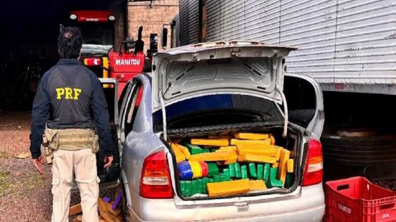 Veículo estava abarrotado de drogas