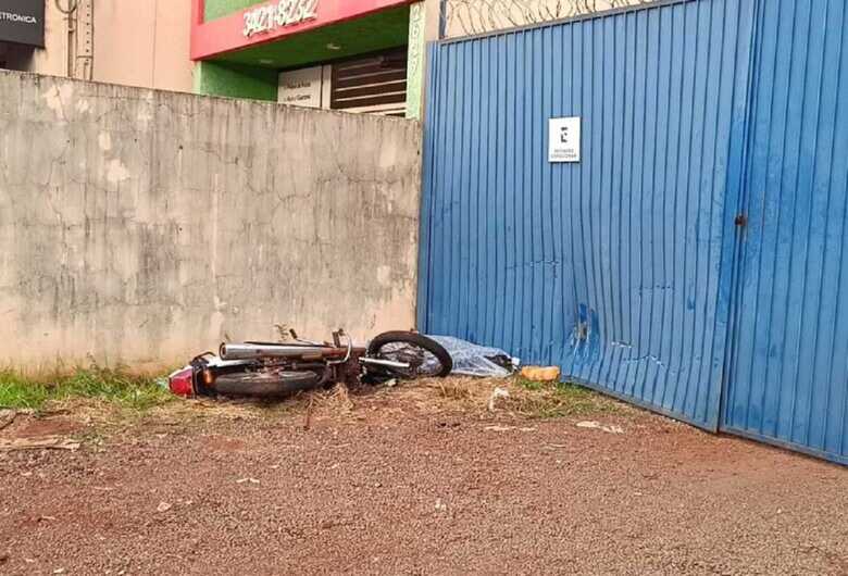 Motociclista morreu instantes depois do acidente