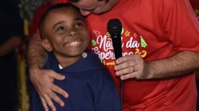 O pequeno João Vitor faleceu durante esta segunda-feira (9)