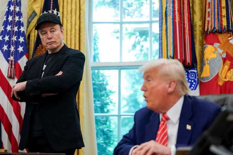 O presidente dos EUA, Donald Trump e Elon Musk no Salão Oval da Casa Branca