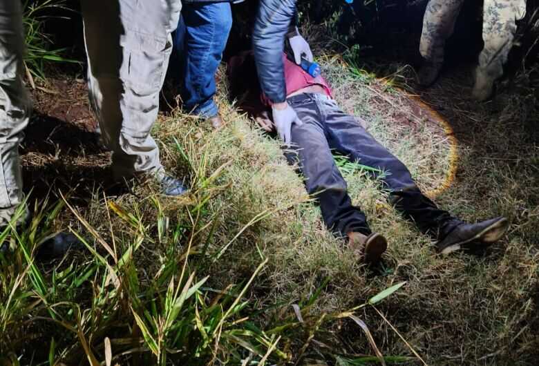 A vítima tinha sinais de estrangulamento pelo corpo