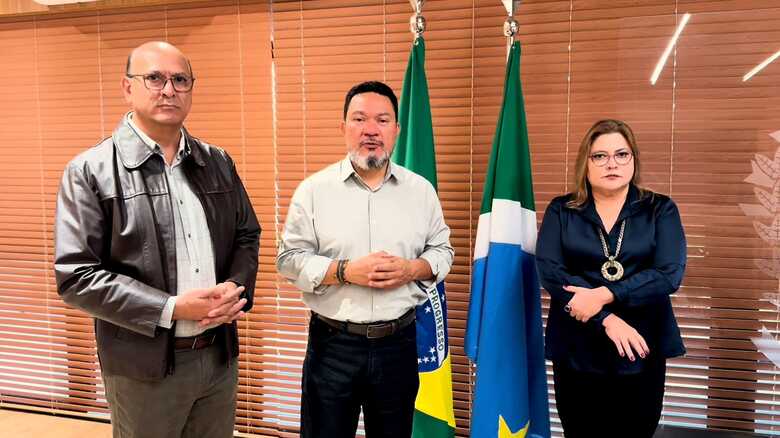 Marcos Esp&iacute;ndola, Ricardo Senna e Christinne Maymone